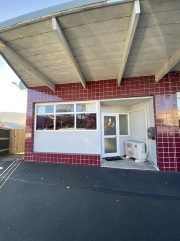 Newly renovated 1 bedroom home in Liberton! - Photo 3