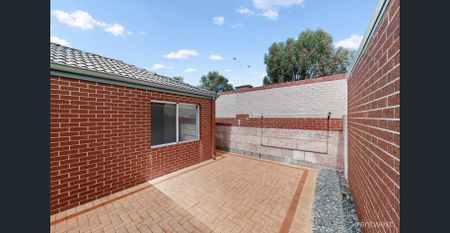 STUNNING 3 BED VILLA STYLE HOME - Photo 5