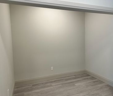 For Lease - 75 Barrie Road Unit# 413, Orillia, Ontario - Photo 1