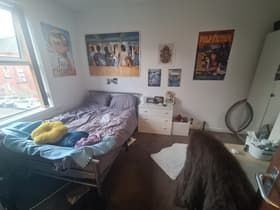 6 Bed - 55 Chestnut Avenue, Hyde Park, Leeds - LS6 1AZ - Student - Photo 3