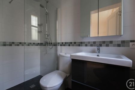 Tout savoir sur cet appartement à Paris 8ème - Photo 5