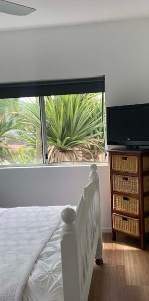 Coffs Harbour - Photo 1