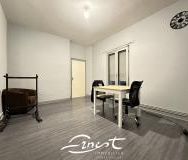 Location Appartement 4 pièces 55m² CHATELLERAULT 86100 - Photo 2