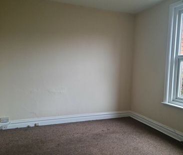 Very Large 6 Bed Student Property - Photo 1