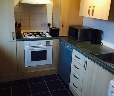 2 bedroom apartment to rent - Photo 6