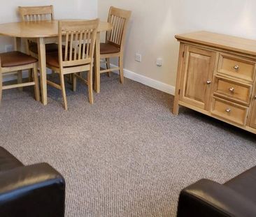2 bedroom maisonette to rent - Photo 5