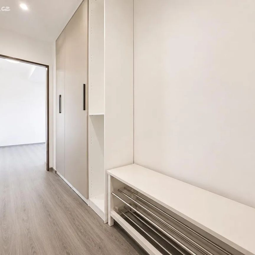Pronájem bytu 2+kk 52 m² - Photo 1