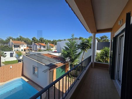 Moradia T4 em Setúbal - Photo 2