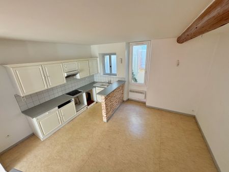 Location Maison 3 pièces 85m² VAISON LA ROMAINE 84110 - Photo 4