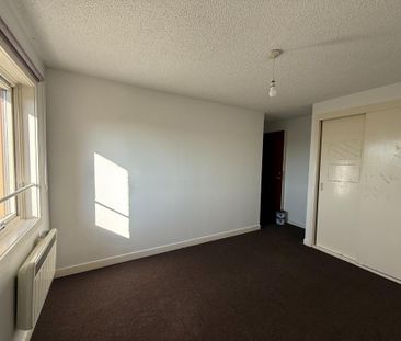 3 bedroom maisonette to rent - Photo 6