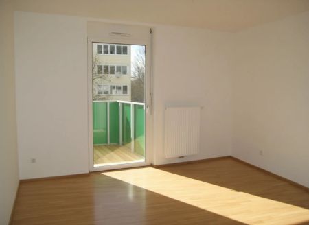 LEND nahe AVL neuwertige, sonnige 3ZI mit Balkon, Tiefgarage - Photo 4