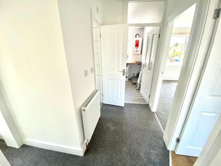 2 bedroom maisonette to rent - Photo 4