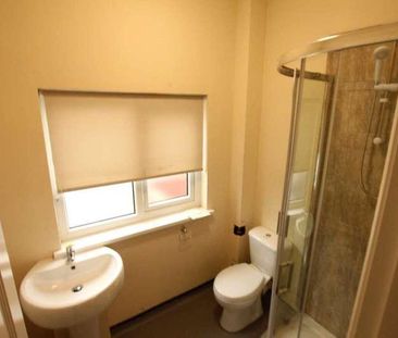 Walsall Road, Wednesbury, WS10 - Photo 6