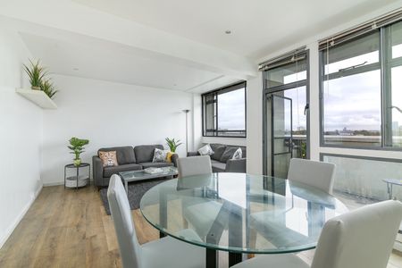 2 Bed Flat, Keeling House, E2 - Photo 4