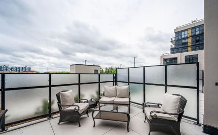 For Lease - 405 Dundas Street Unit# 103, Oakville, Ontario - Photo 4