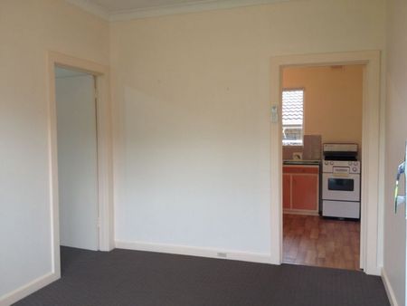 2/434 Magill Road, Kensington Gardens SA 5068 - Apartment For Rent | Domain - Photo 2