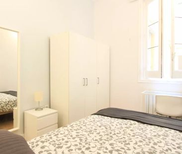 Room in a shared 8-bedroom apartment for rent in Jerónimos, perfect... - Foto 4