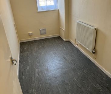 Room in a Shared Flat, Colindale, NW9 - Photo 1