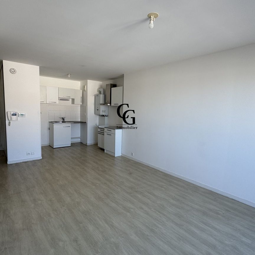 Location Appartement 2 pièces 45m² LES SORINIERES 44840 - Photo 1