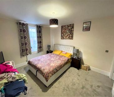 4 Bedroom Detached To Let - Photo 6