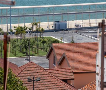 **Fantástico T1 no coração de Alfama com vista Rio para arrendamento** - Photo 5