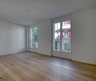 Erstbezug im Zentrum von Wädenswil - stilvolle 3½-Zimmer-Wohnung mi... - Photo 1