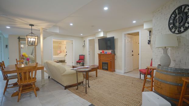 For Lease - 83 Fairview Road Unit# Bsmt, Mississauga, Ontario - Photo 1