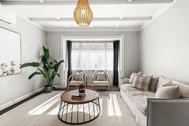 Beautifully appointed Family home. - Photo 1