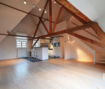 Ruim duplex appartement met garage te huur op toplocatie in Ieper - Photo 3