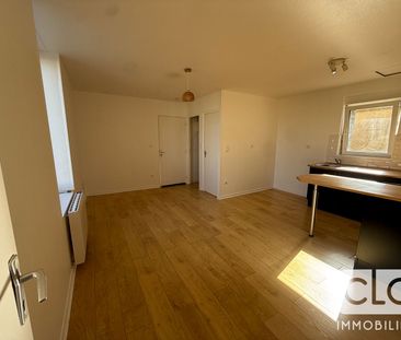 Location Appartement 2 pièces 43m² - Photo 3