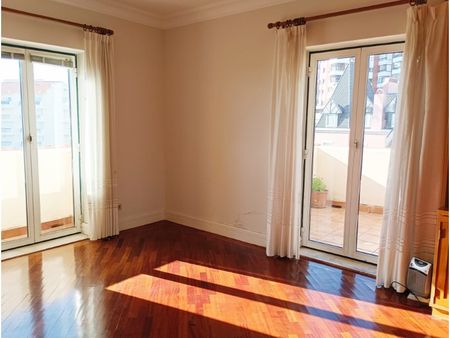 Apartamento T4 em Lisboa - Photo 3