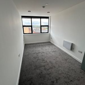 Burlington Square - Photo 3