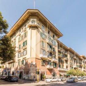 5 locali in affitto - Photo 1