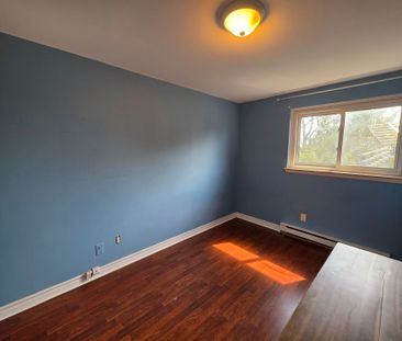 For Lease - 331 Phillip Murray Avenue, Oshawa, Ontario - Photo 4