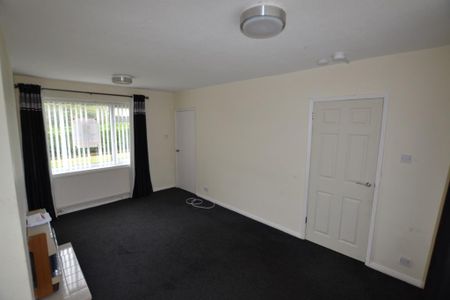 2 bedroom semi-detached house to rent - Photo 2