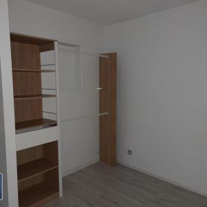 Location Appartement 3 pièces 59m² ST VENANT 62350 - Photo 2