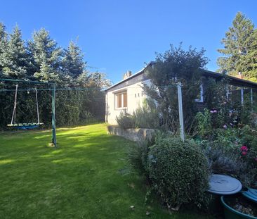 - Haus mit Terrasse, Sauna und eigenen Garten in DD-Rochwitz - Photo 1