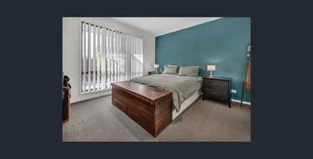 Premium Living at 43 Fairbourne Terrace - Photo 3