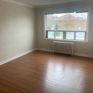 For Lease - 243A Lakeshore Road Unit# 1, Mississauga, Ontario - Photo 2