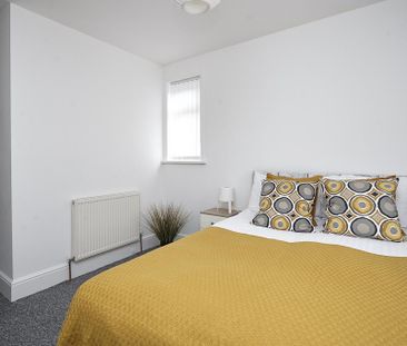 1 bedroom in a house share to rent - Photo 6