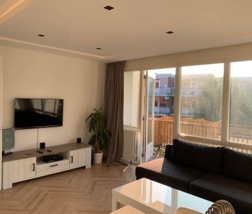 Te huur: Appartement Achterwerf in Almere - Photo 1