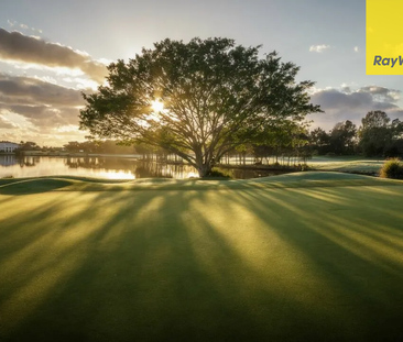 Luxury Living Awaits - Stylish 3-Bedroom Apartment in Hope Island R... - Photo 3