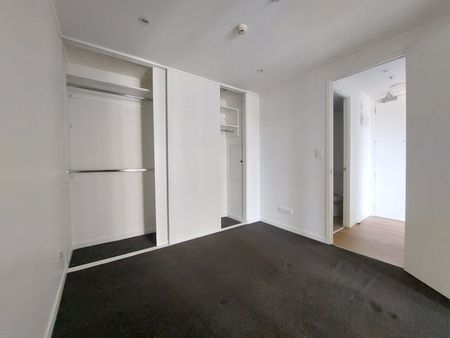 City centre living - Photo 2