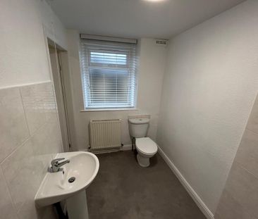 1 bedroom terraced house to rent - Photo 2