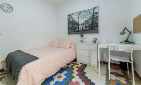 Avinguda del Cardenal Benlloch, Valencia, Valencian Community 46021 - Photo 2