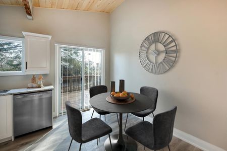 For Lease - 122 Mcgill Drive, Kawartha Lakes, Ontario - Photo 4