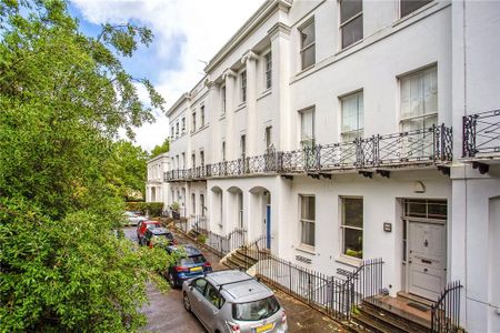 5 bedroom terraced house to rent - Photo 2