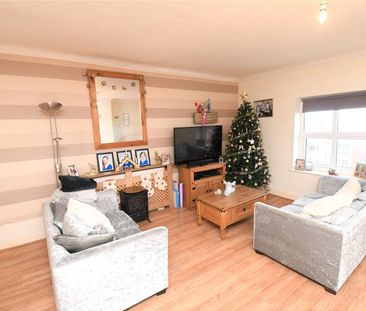 Victoria Road, CH45 9LB, Wallasey - Photo 1