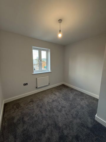 Olympus Close, Auckley - Photo 2