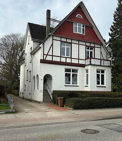 Charmante und helle 4-Zimmer Altbau Wohnung in Elmshorn Mitte - Photo 3